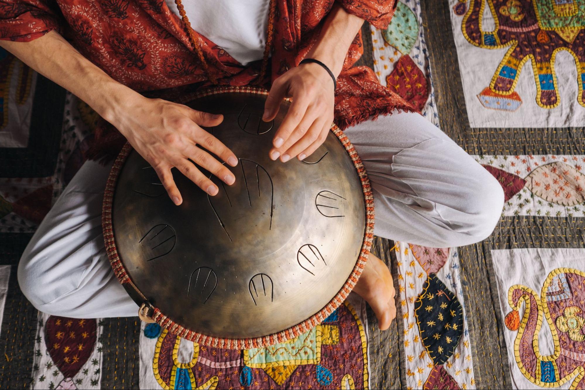 Steel tongue drum